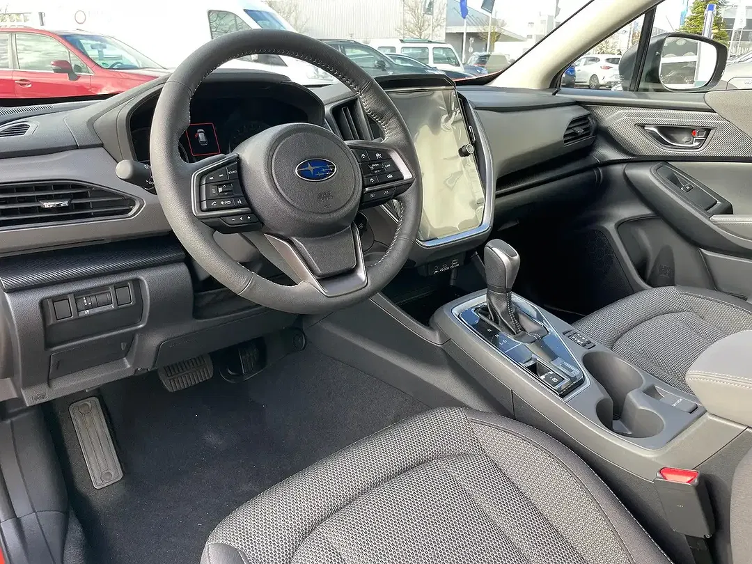 Subaru Crosstrek - Thumbnail 13