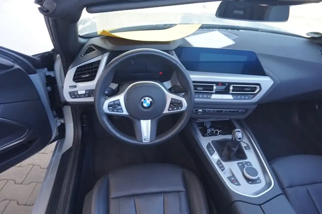 BMW Z4 - Thumbnail 11