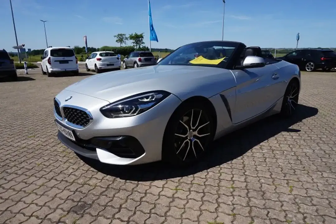 BMW Z4 - Thumbnail 15