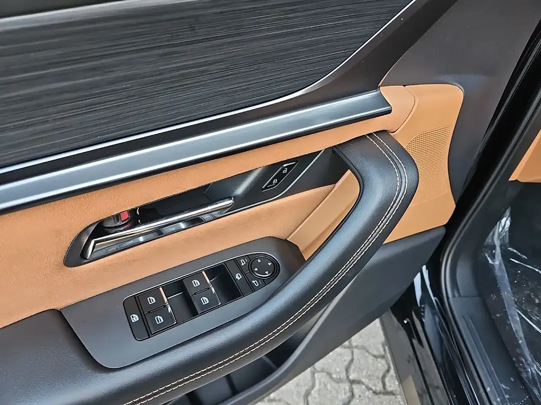 Mazda CX-80 - Thumbnail 8