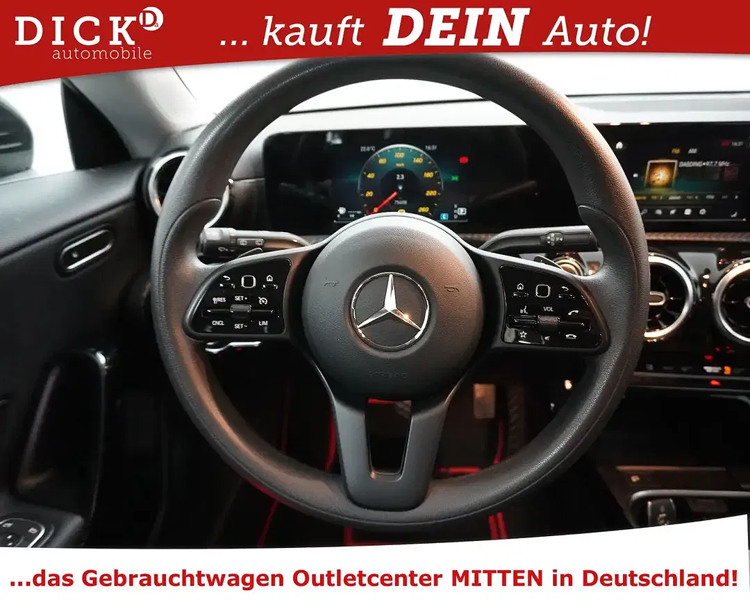 Mercedes-Benz CLA 180 - Thumbnail 15