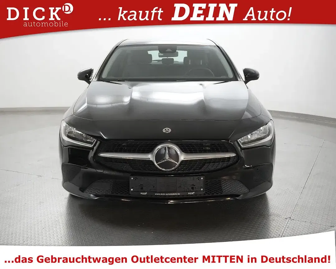 Mercedes-Benz CLA 180 - Thumbnail 3