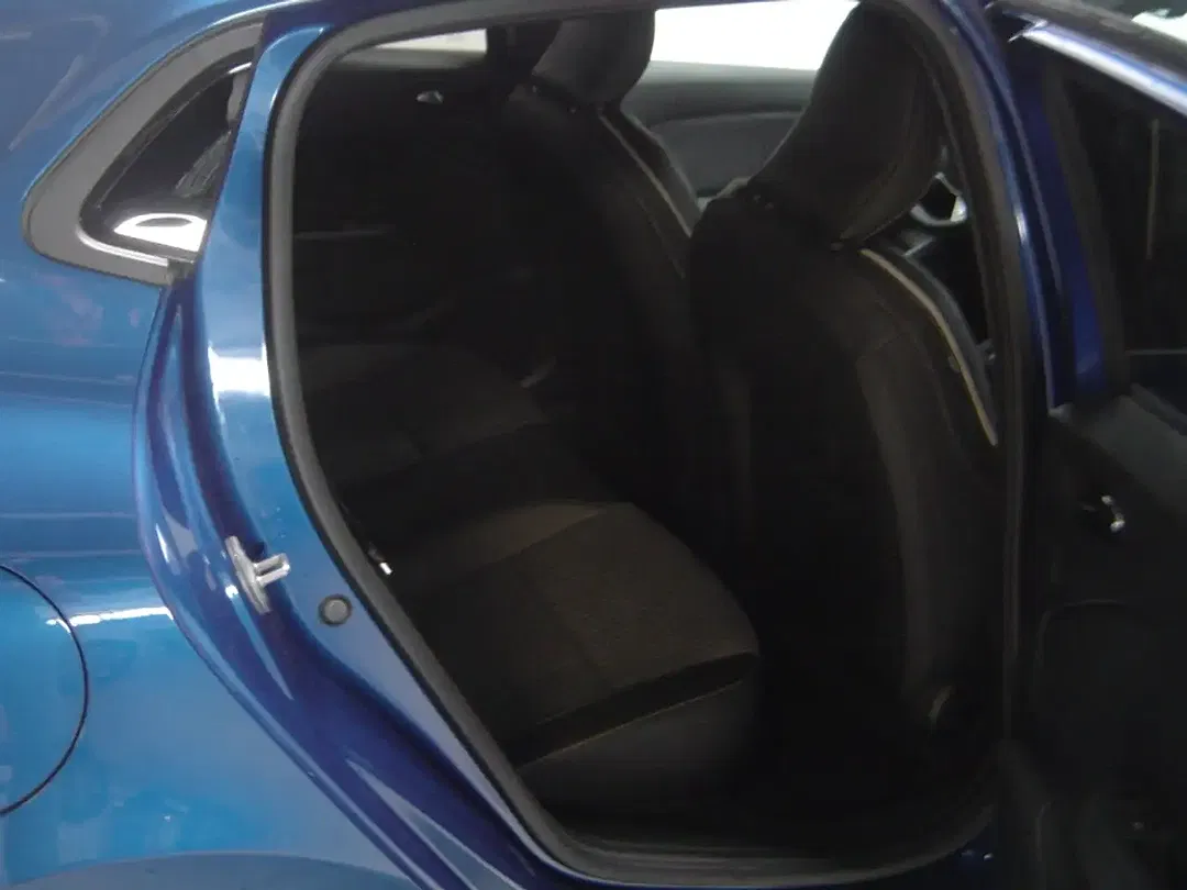 Renault Clio - Thumbnail 13