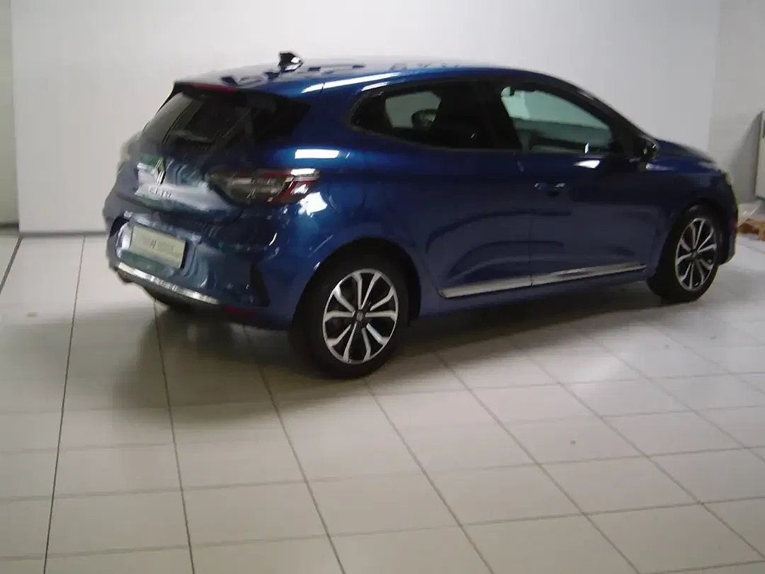 Renault Clio - Thumbnail 5