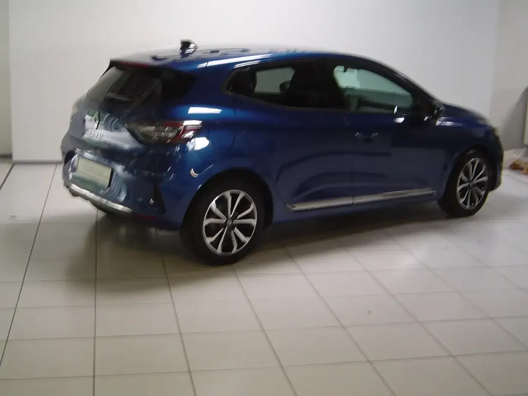 Renault Clio - Thumbnail 6
