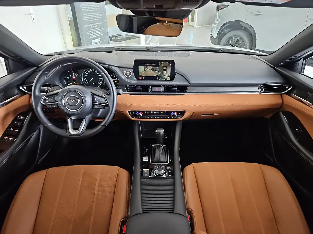 Mazda 6 - Thumbnail 11