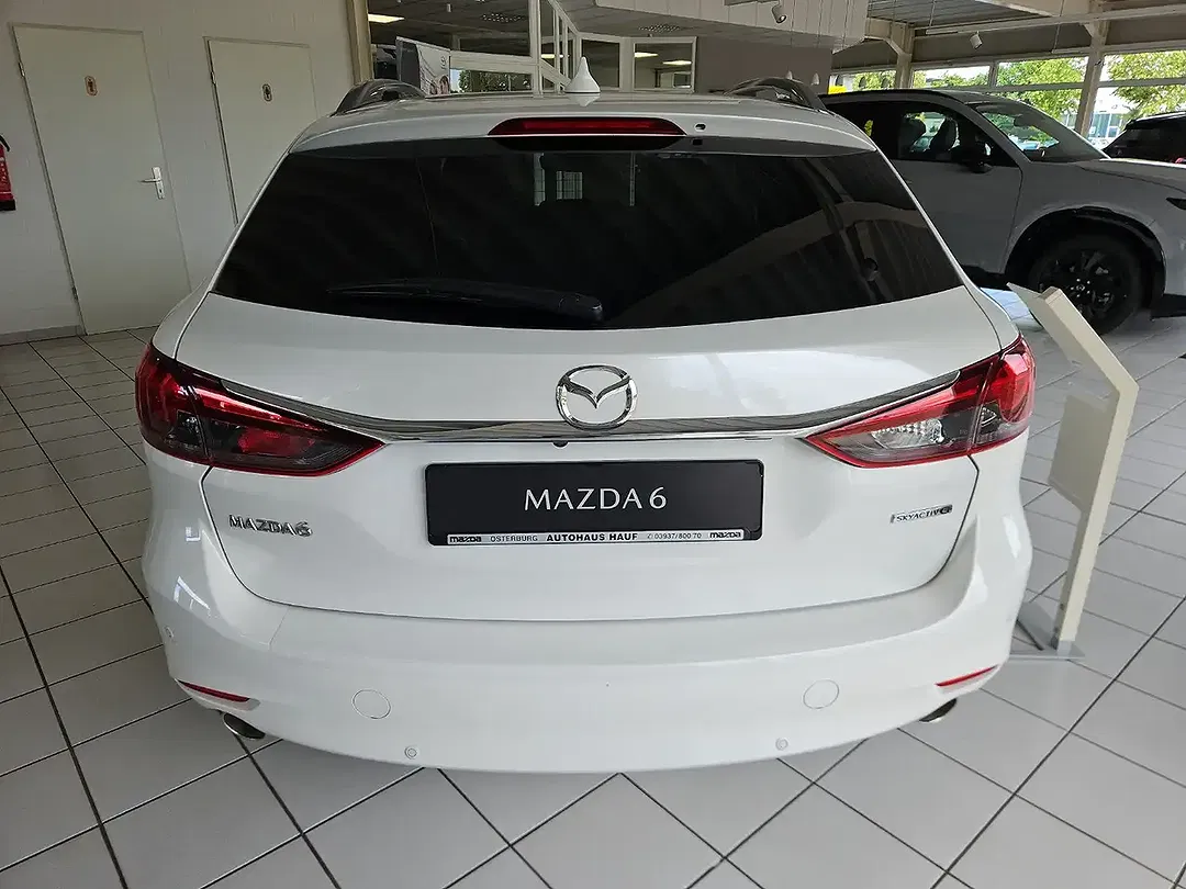 Mazda 6 - Thumbnail 4