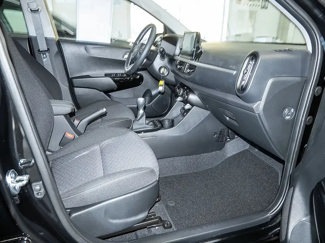 Kia Picanto - Thumbnail 3