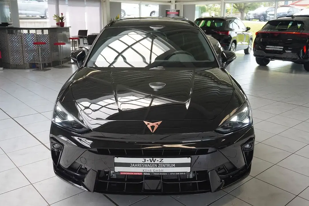 CUPRA Leon - Thumbnail 2