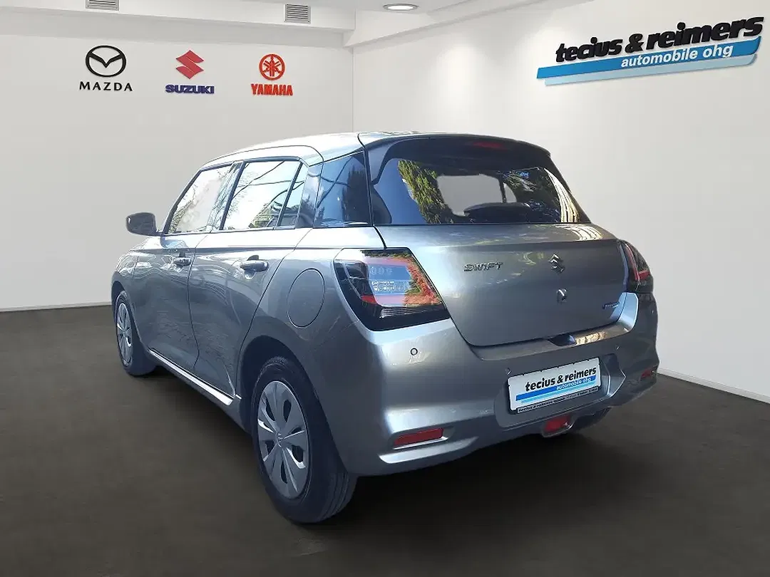 Suzuki Swift - Thumbnail 5