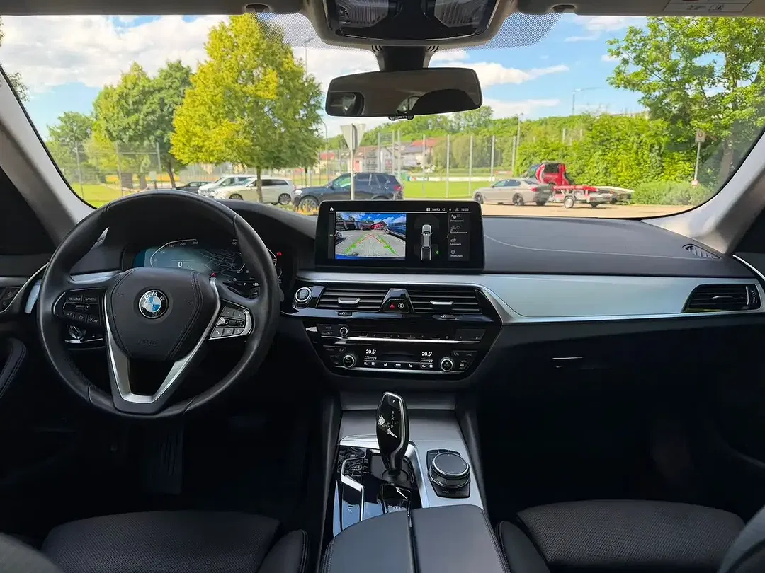 BMW 530 - Thumbnail 14