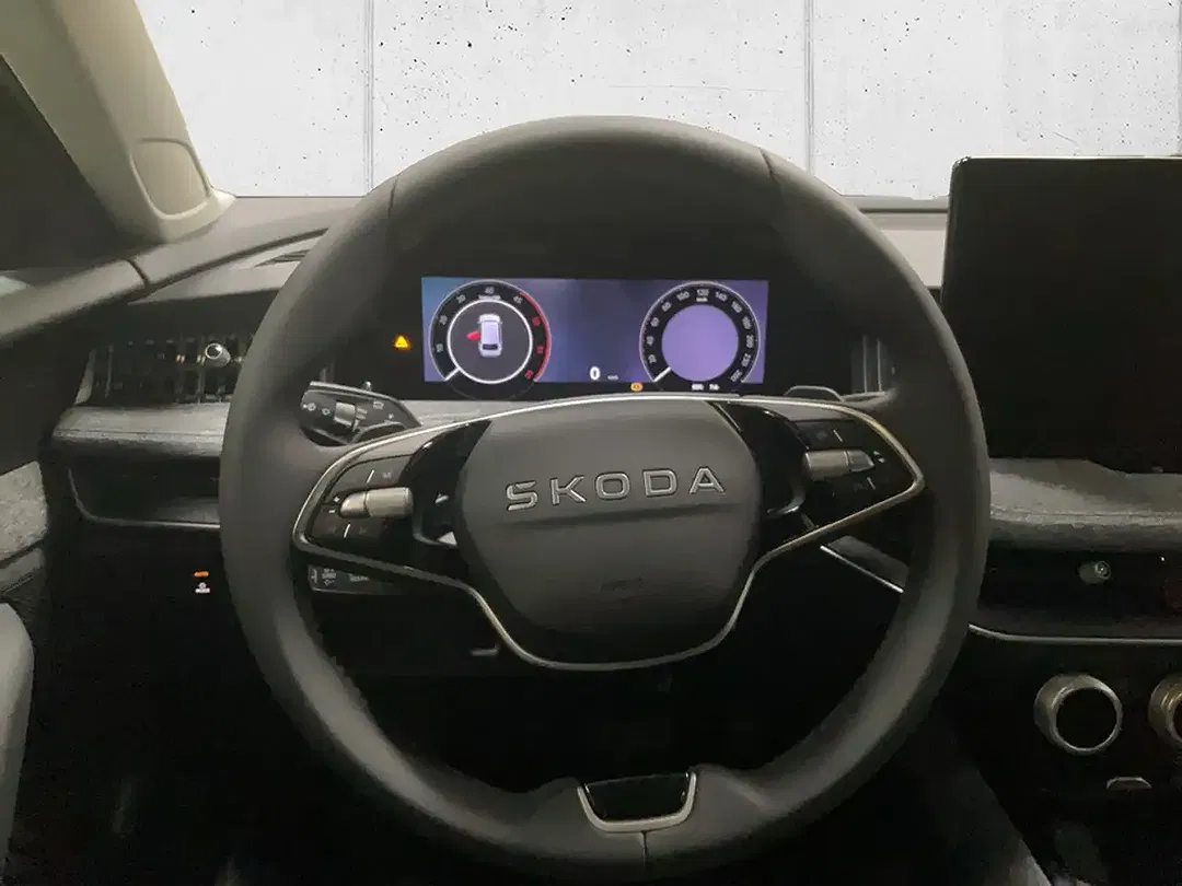 Skoda Superb - Thumbnail 14