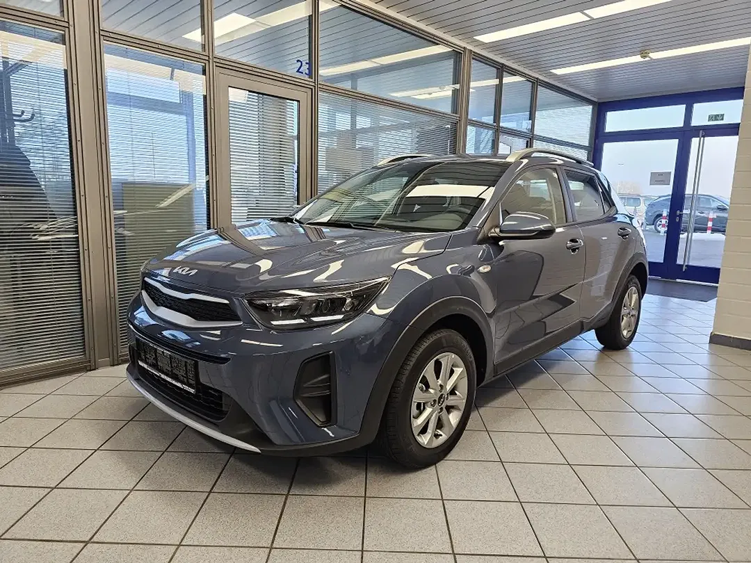 Kia Stonic - Thumbnail 2