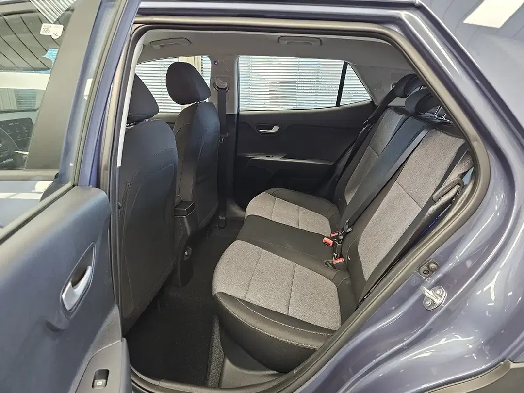 Kia Stonic - Thumbnail 6