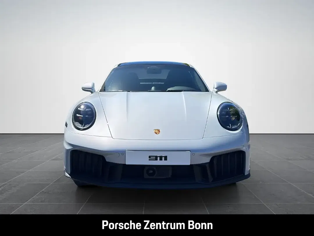 Porsche 992 - Thumbnail 2