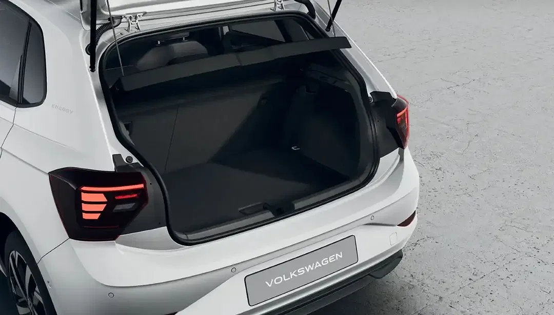 Volkswagen Polo - Thumbnail 8