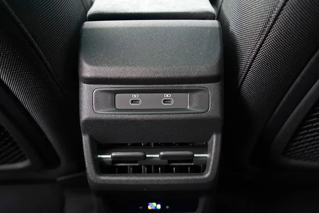 Audi Q3 - Thumbnail 15