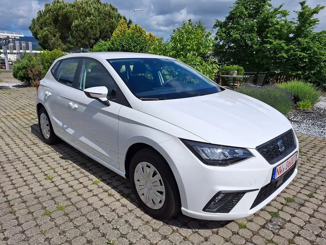 SEAT Ibiza - Thumbnail 2
