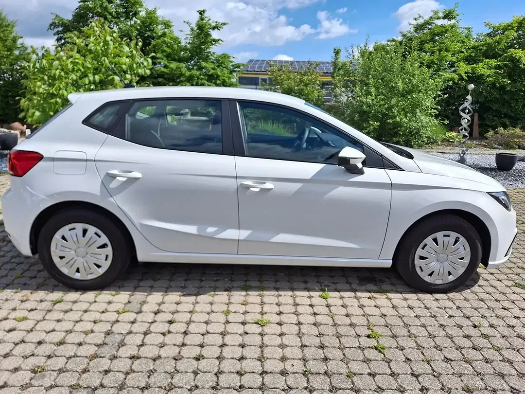 SEAT Ibiza - Thumbnail 5