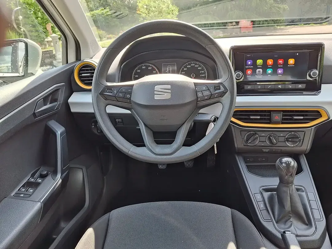 SEAT Ibiza - Thumbnail 8