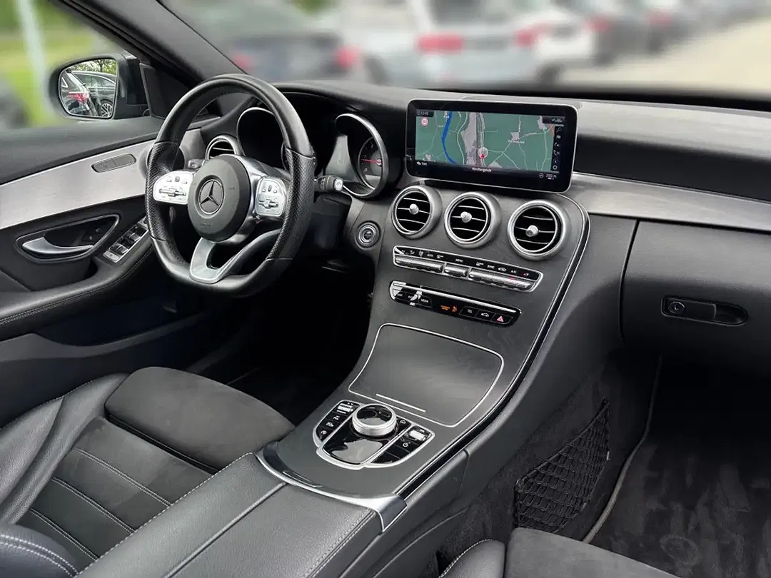 Mercedes-Benz C 200 - Thumbnail 9