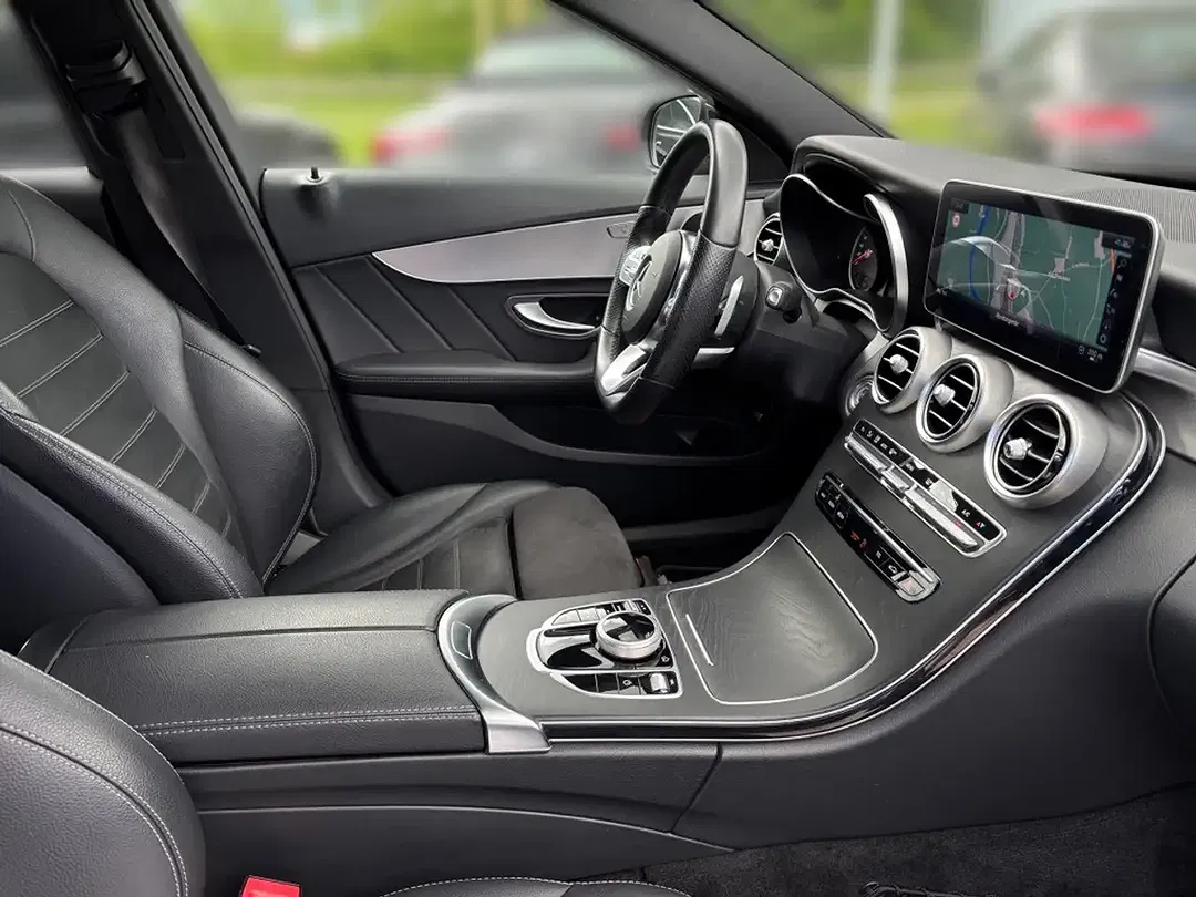 Mercedes-Benz C 200 - Thumbnail 8