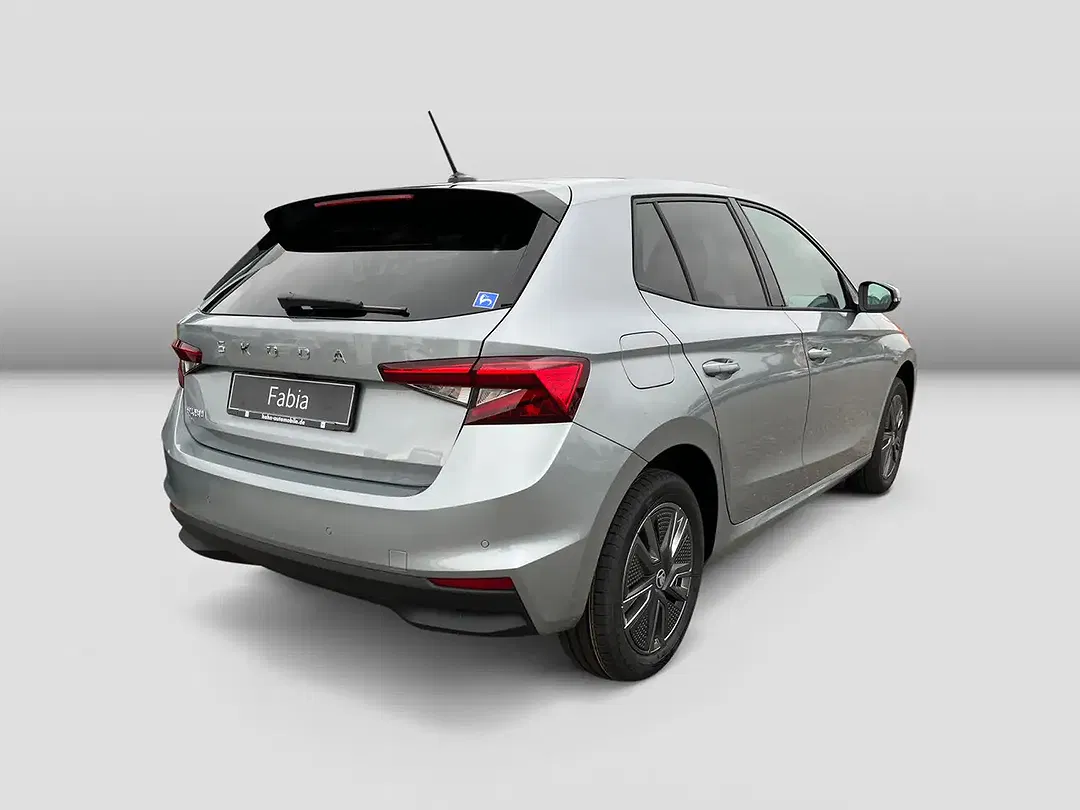 Skoda Fabia - Thumbnail 3