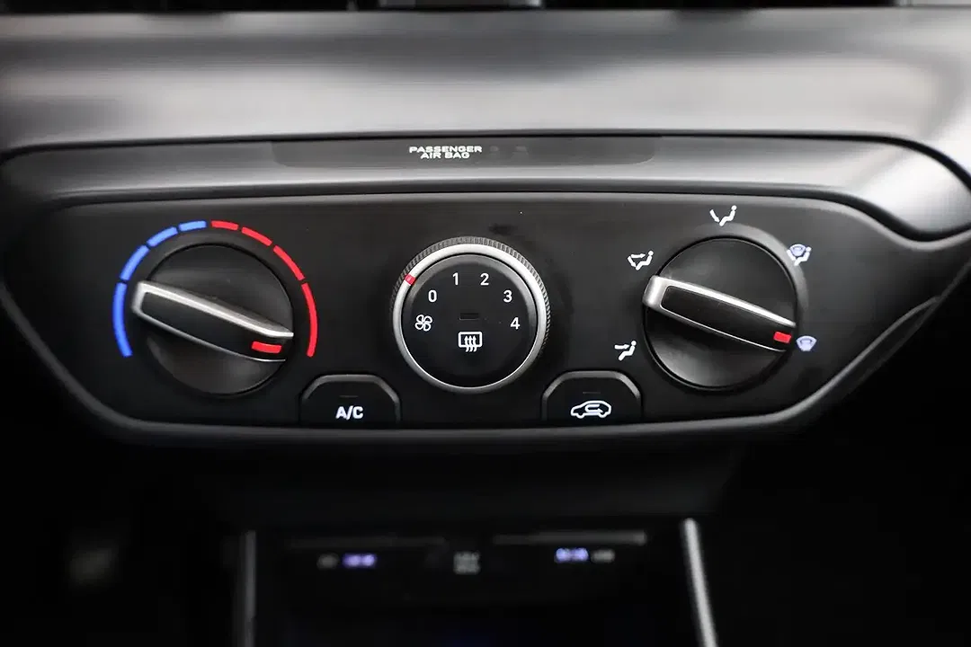 Hyundai i20 - Thumbnail 11