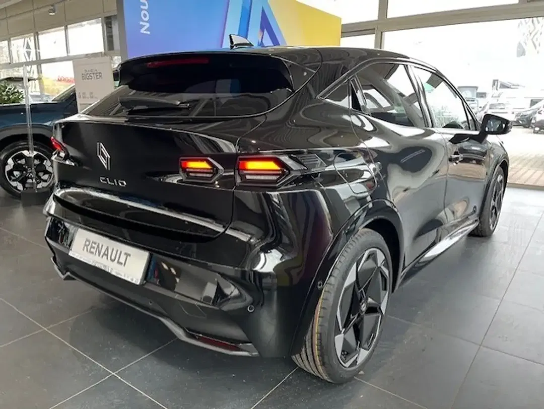 Renault Clio - Thumbnail 5