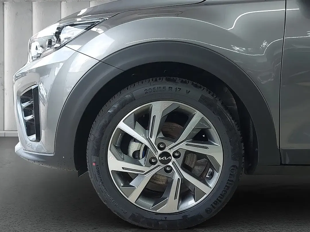 Kia Stonic - Thumbnail 9