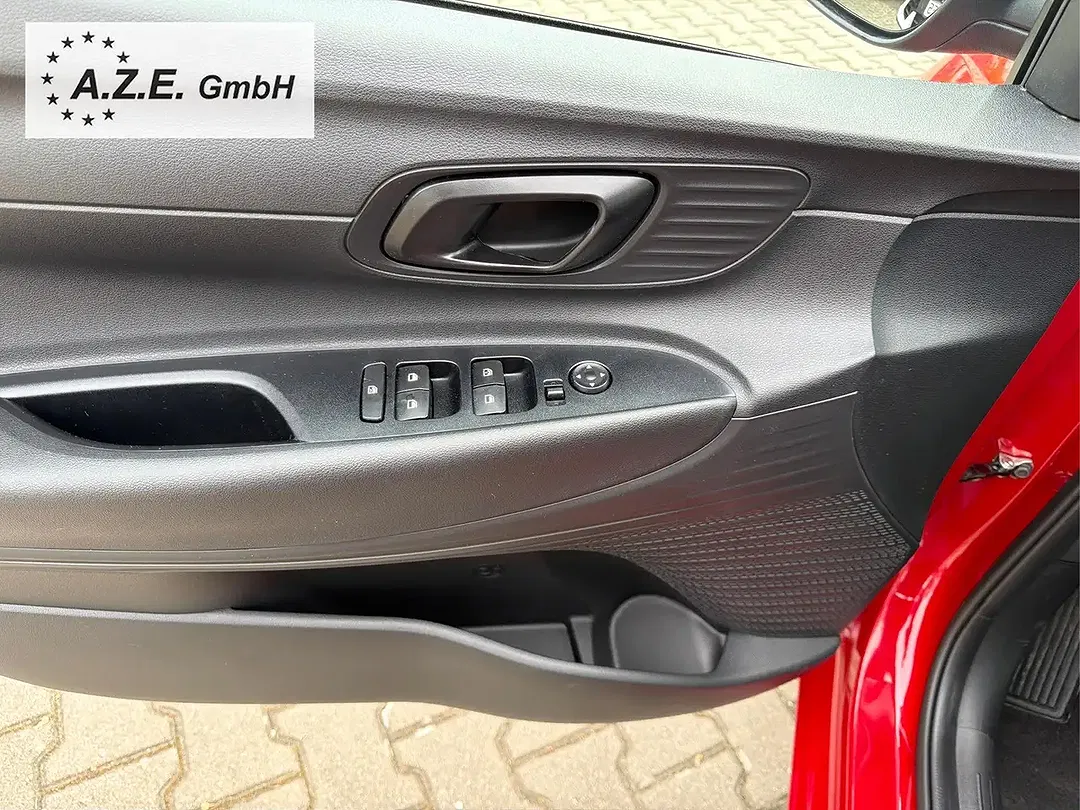 Hyundai i20 - Thumbnail 10