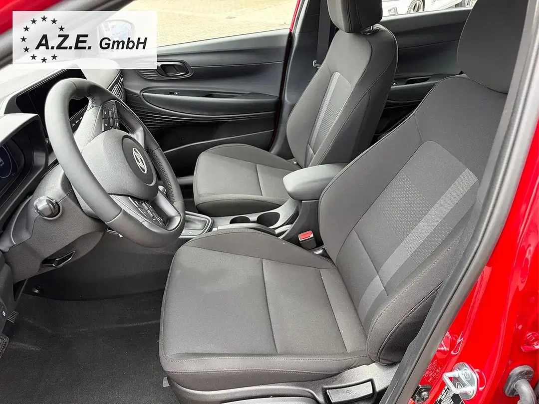 Hyundai i20 - Thumbnail 11