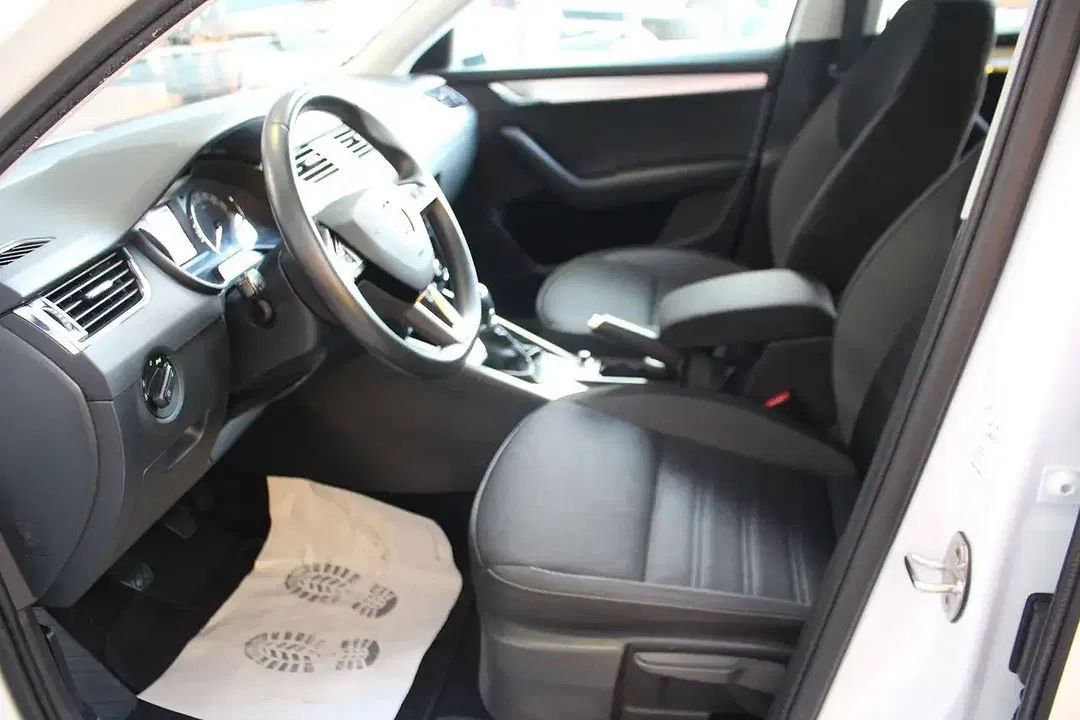 Skoda Octavia - Thumbnail 9