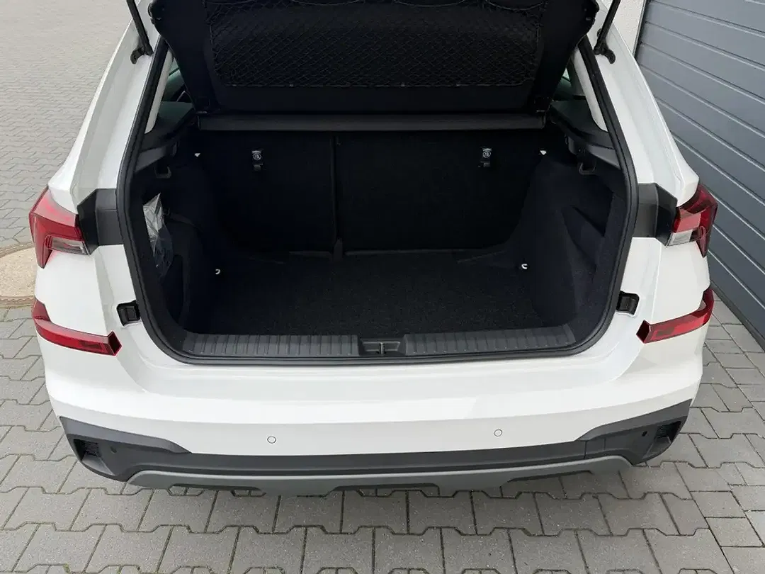 Skoda Kamiq - Thumbnail 6