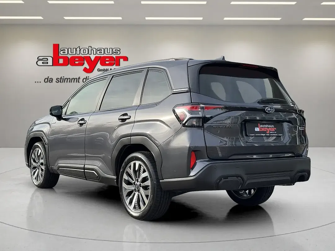 Subaru Forester - Thumbnail 3