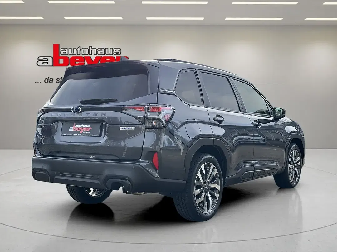 Subaru Forester - Thumbnail 5