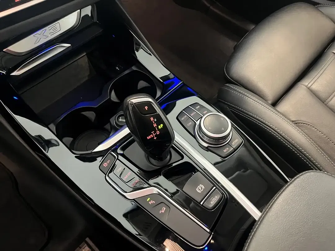 BMW X3 - Thumbnail 14