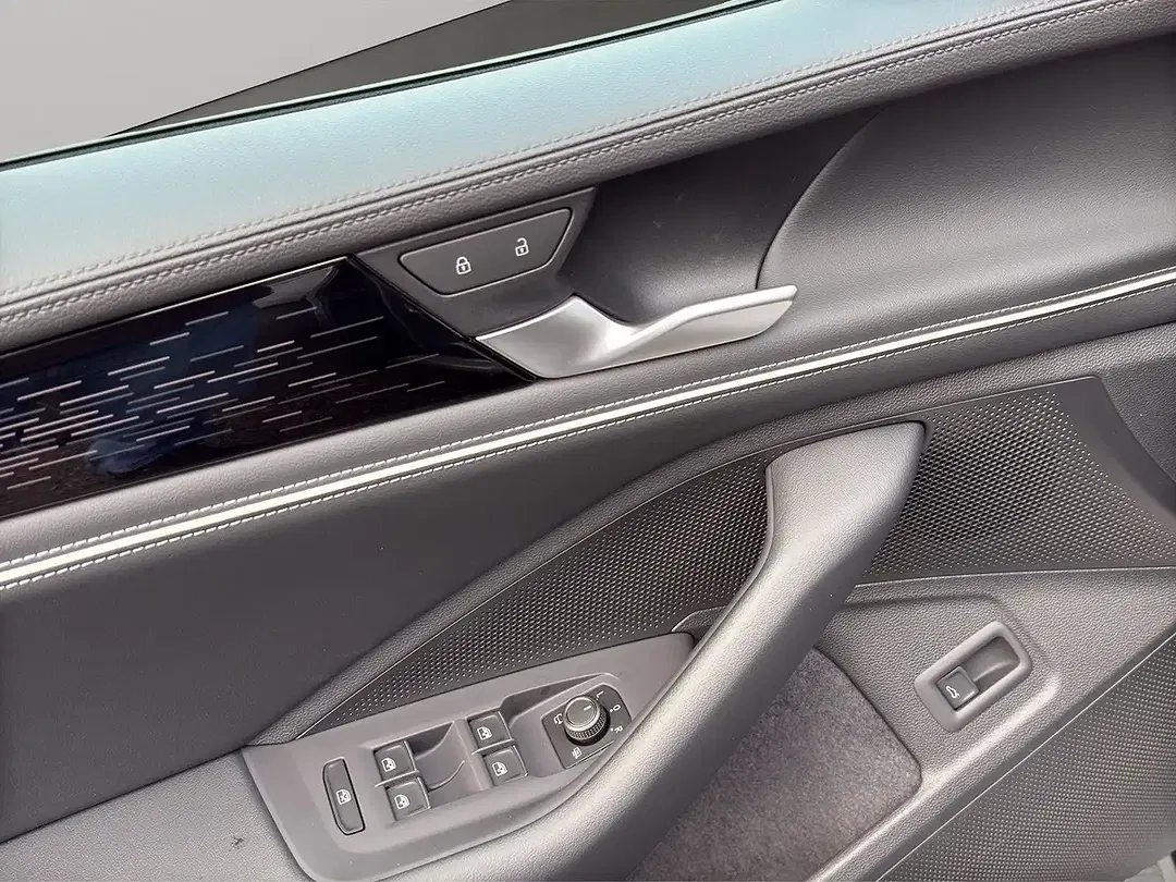Volkswagen Passat Variant - Thumbnail 12