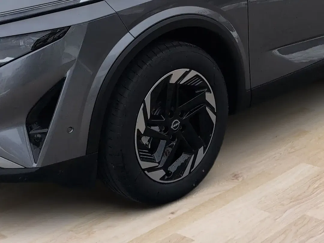 Nissan Qashqai - Thumbnail 9