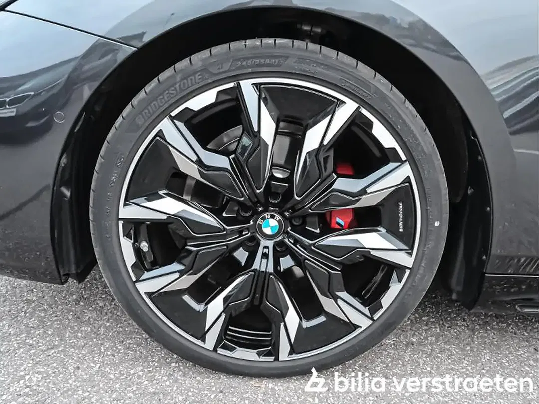 BMW 520 - Thumbnail 4