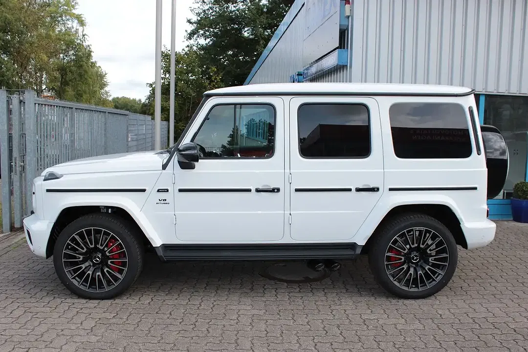 Mercedes-Benz G 63 AMG - Thumbnail 3