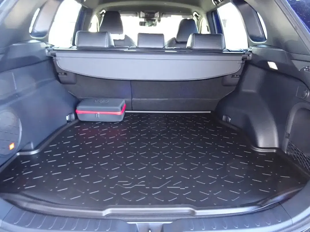 Toyota RAV 4 - Thumbnail 12