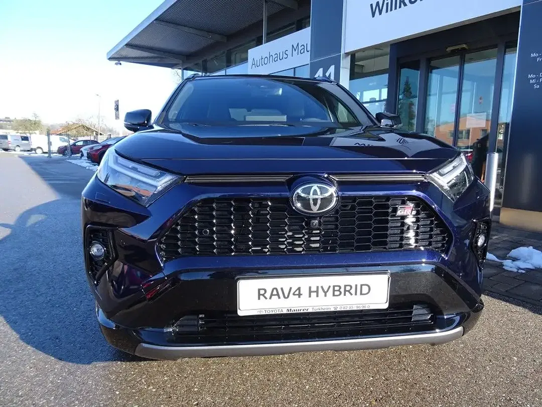 Toyota RAV 4 - Thumbnail 2