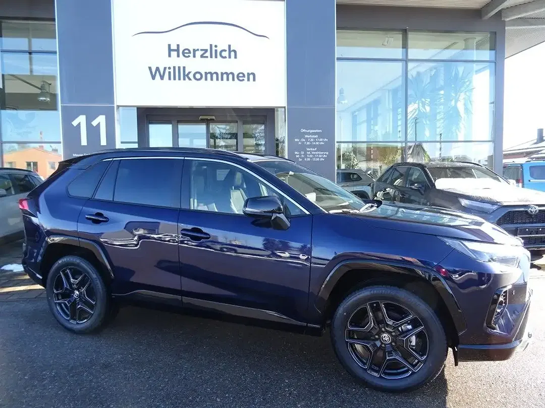 Toyota RAV 4 - Thumbnail 8