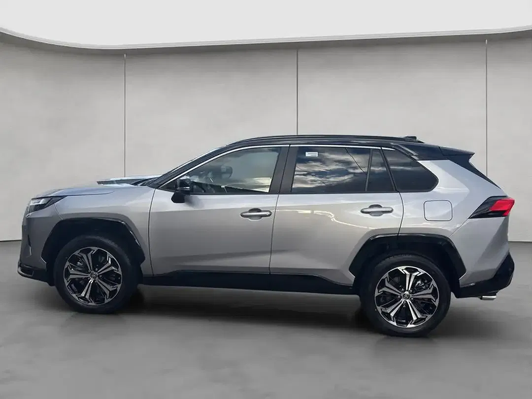 Toyota RAV 4 - Thumbnail 2