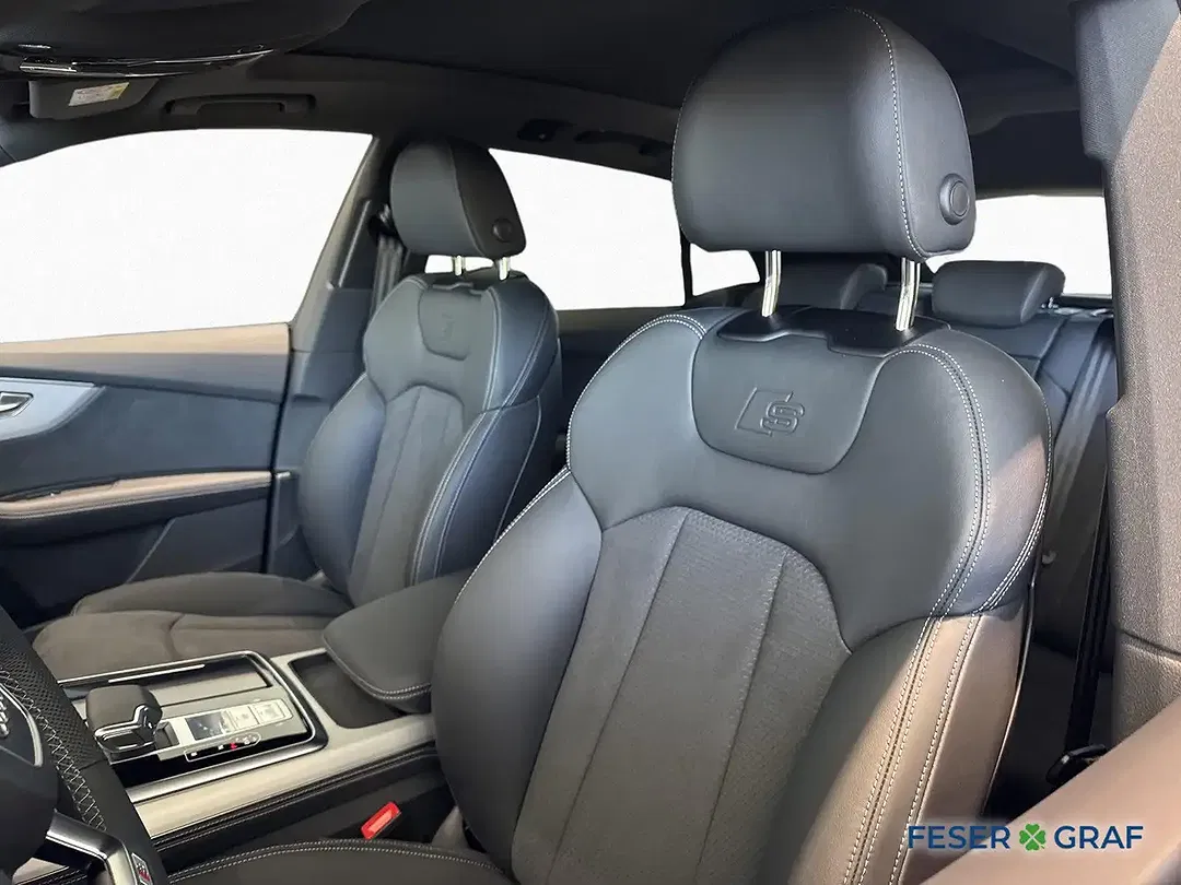 Audi Q8 - Thumbnail 10