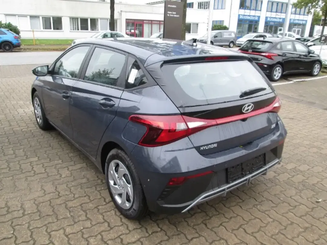 Hyundai i20 - Thumbnail 4