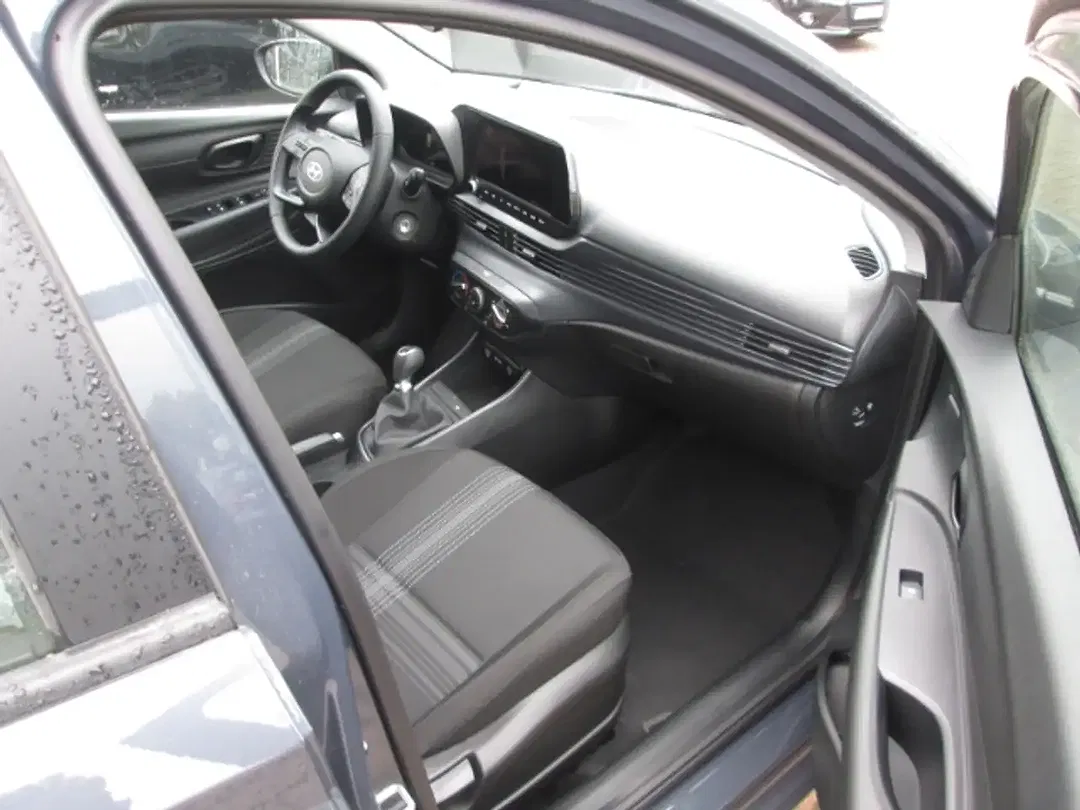 Hyundai i20 - Thumbnail 6