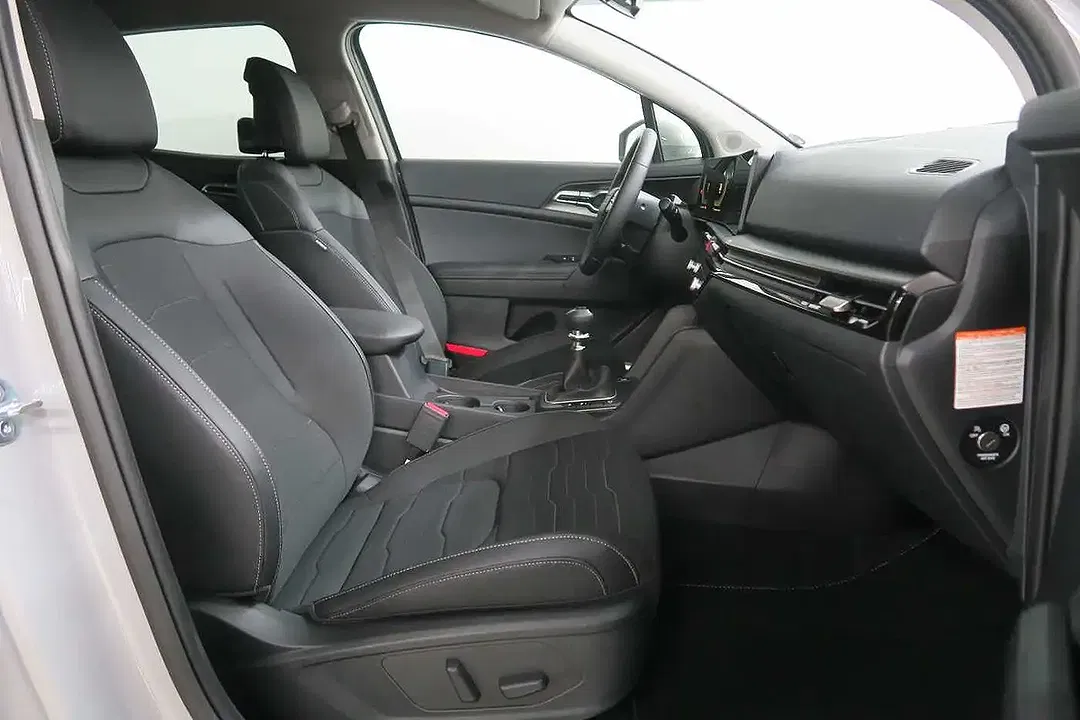 Kia Sportage - Thumbnail 10