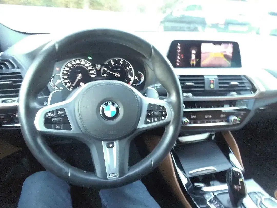 BMW X4 - Thumbnail 11